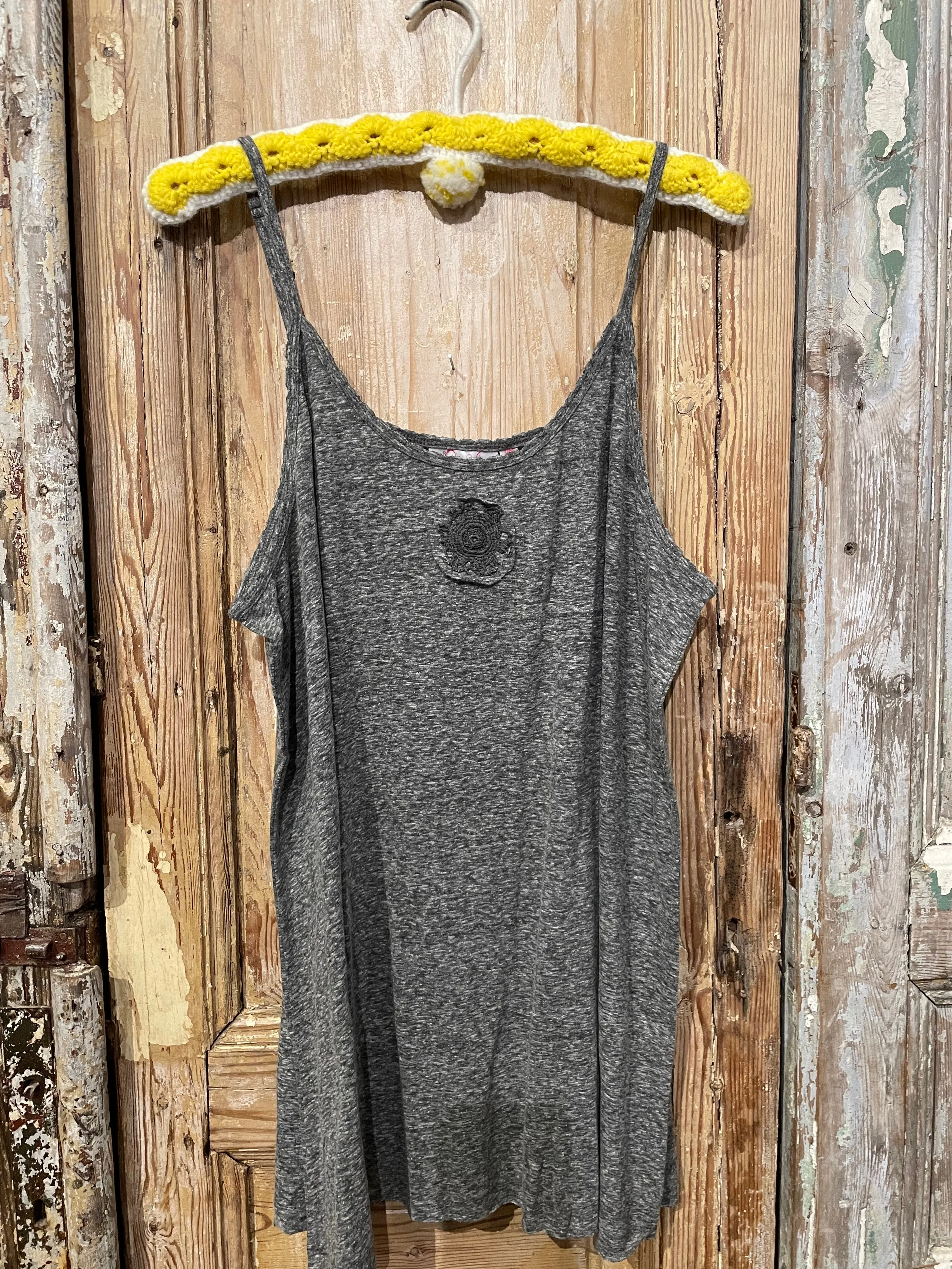 Short Cami Lace Tank